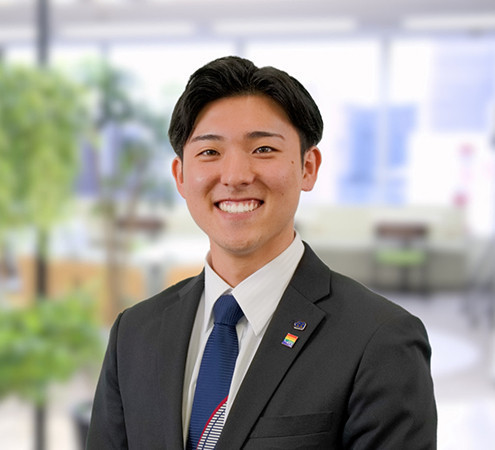スタッフ：加藤
